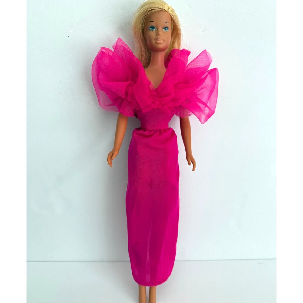 Vintage Barbie Hot Pink Dress Fashion Favorites #3678 Gown Dress 80's (No Doll)